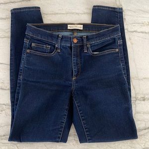 Gap True Skinny Jeans